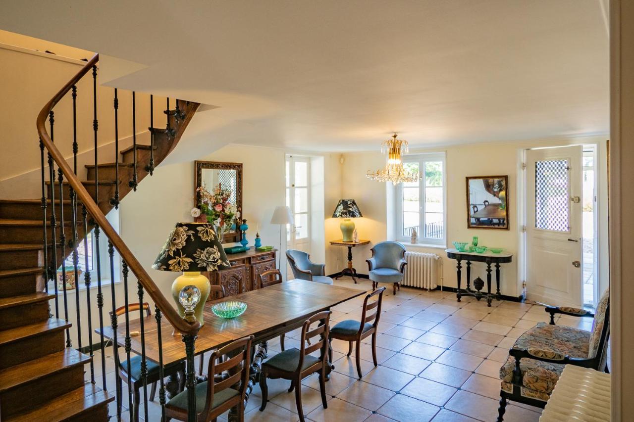 Bed and Breakfast Manoir Du Val Fouzon - Beauval La Vernelle Exterior foto